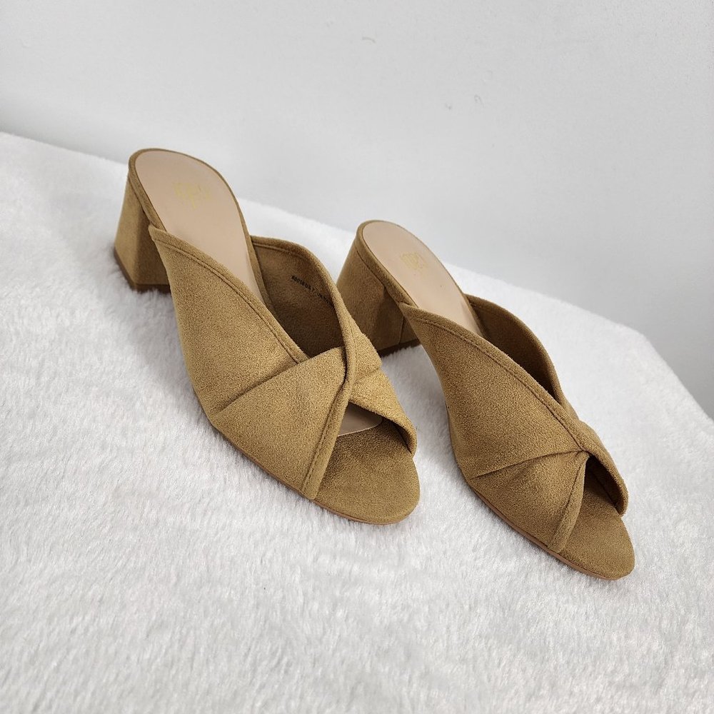 CAbi Tan Women's Sandals